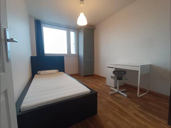 Flatsharing / 5-bedroom flat · 81 m², Lyon, Boulevard des États-Unis / Photo 8