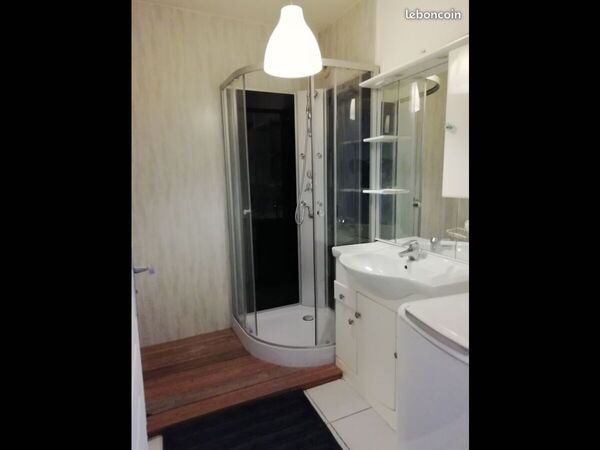Flatsharing / 5-bedroom flat · 81 m², Lyon, Boulevard des États-Unis / Photo 2