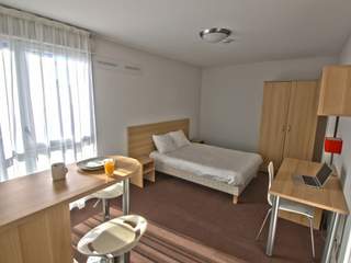 Affitto / 1 room residence · 29 m², Troyes, 26 Avenue Anatole France