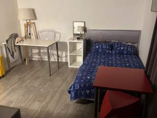Sublet / Studio · 35 m² , Paris, Place d'Aligre