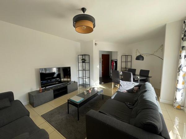 Colocation / Appartement 5 pièces de 97 m², Villeurbanne, Rue de l'Espoir / Photo 9