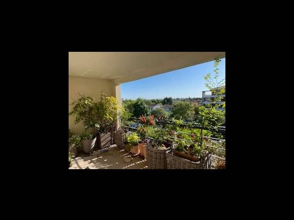 Colocation / Appartement 3 pièces de 70 m², Toulouse, Rue Hubert Monloup / Photo 2