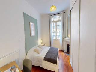 Spolubydlení / 4 rooms apartment · 120 m², Paris, Rue Roberval
