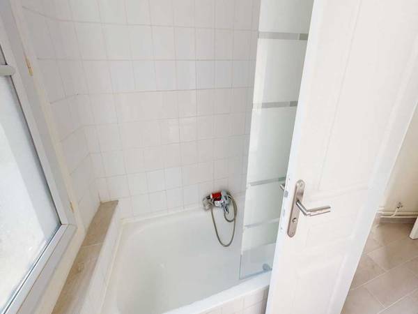 Colocation / Appartement 4 pièces de 120 m², Paris, Rue Roberval / Photo 32