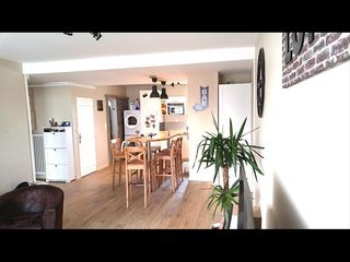 Colocation / Appartement 6 pièces de 115 m², Tours, Rue Labordere