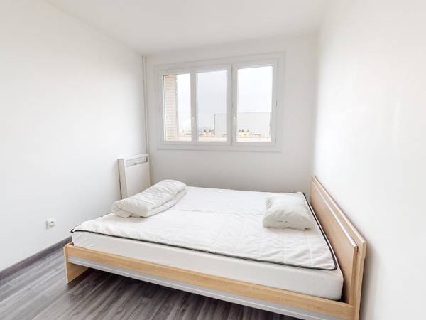 Colocation / Appartement 4 pièces de 70 m², Villeurbanne, Allée des Cèdres / Photo 2