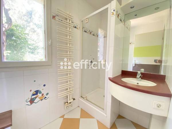 Location / Appartement 5 pièces de 104 m², Nantes, Boulevard Robert Schuman / Photo 7