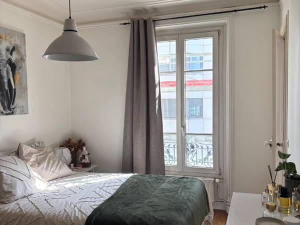 Colocation / Appartement 3 pièces de 73 m², Levallois-Perret, Rue Victor Hugo / Photo 2