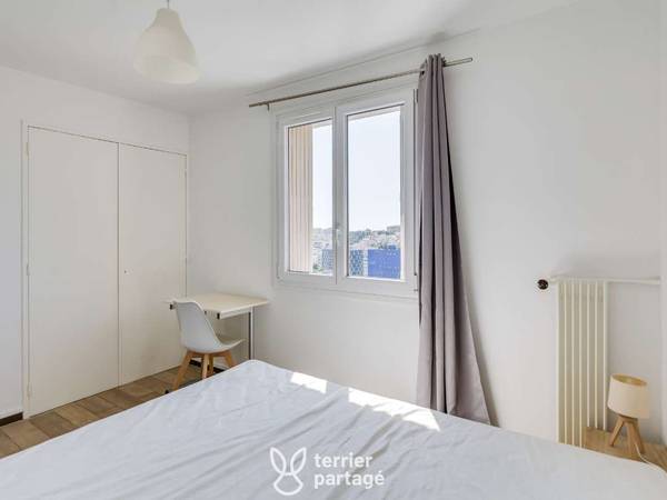 Colocation / Appartement 4 pièces de 70 m², Marseille, Rue des Linots / Photo 9