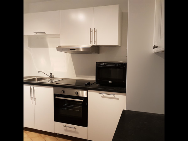 Colocation / Appartement 4 pièces de 76 m², Villejuif, Rue Jean Baptiste Baudin / Photo 2