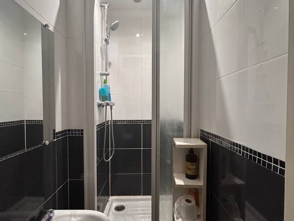 Colocation / Appartement 5 pièces de 85 m², Compiègne, Rue Pierre Sauvage / Photo 5