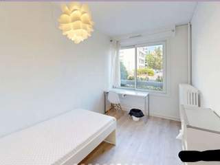 Colocation / 5 rooms apartment · 80 m², Nantes, Rue François Albert