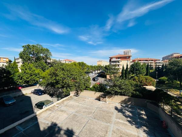 Colocation / Appartement 4 pièces de 78 m², Marseille, Rue Chalusset / Photo 18
