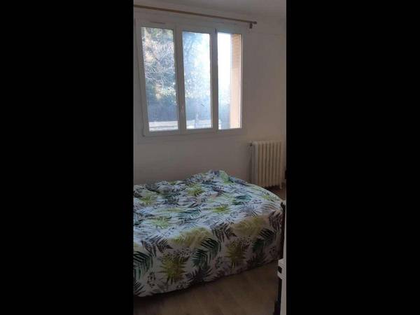 Colocation / Maison 4 pièces de 55 m², Chelles, Boulevard Alsace-Lorraine / Photo 2