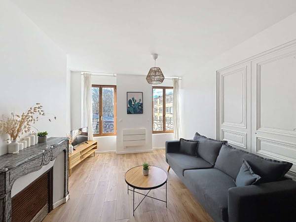 Colocation / Appartement 4 pièces de 76 m², Orléans, Rue du Faubourg Bannier / Photo 2