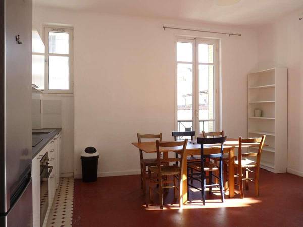 Colocation / Appartement 4 pièces de 67 m², Marseille, Rue du Musee / Photo 2