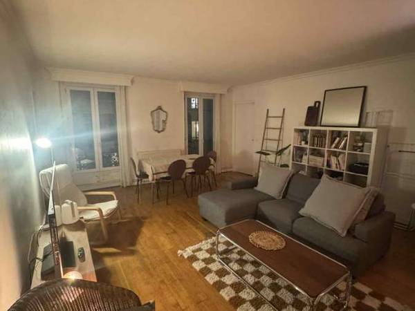 Colocation / Appartement 5 pièces de 95 m², Paris, Rue de Mulhouse / Photo 2