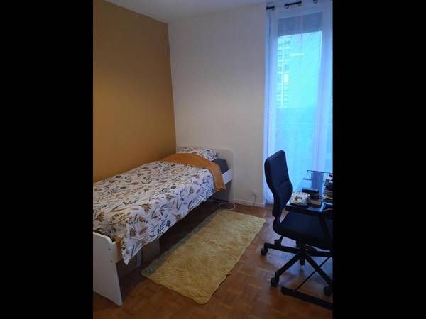 Colocation / Appartement 4 pièces de 72 m², Colomiers, Rue d'Auch / Photo 2
