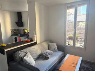 Sublet / 2-bedroom flat · 27 m², Levallois-Perret, Rue Victor Hugo