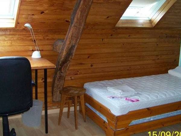 Homestay / 1-bedroom house · 14 m², Écouflant, Route du Pont Aux Filles / Photo 2