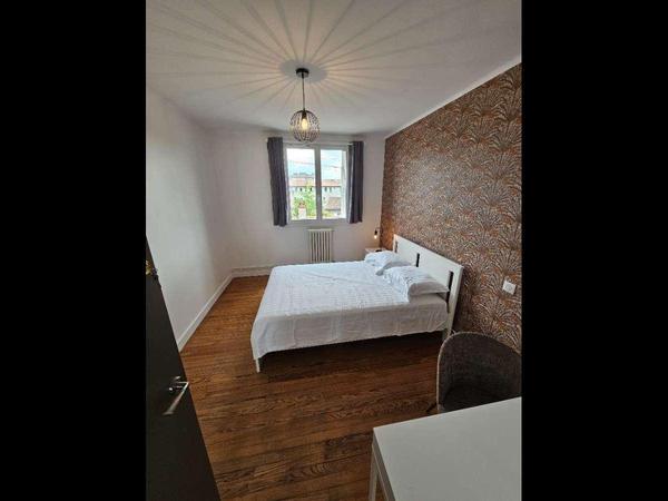 Colocation / Immeuble 4 pièces de 86 m², Montauban, Rue Emile Pouvillon / Photo 10