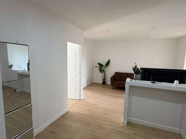 Colocation / Appartement 5 pièces de 100 m², Bourg-en-Bresse, Avenue du Mail / Photo 2