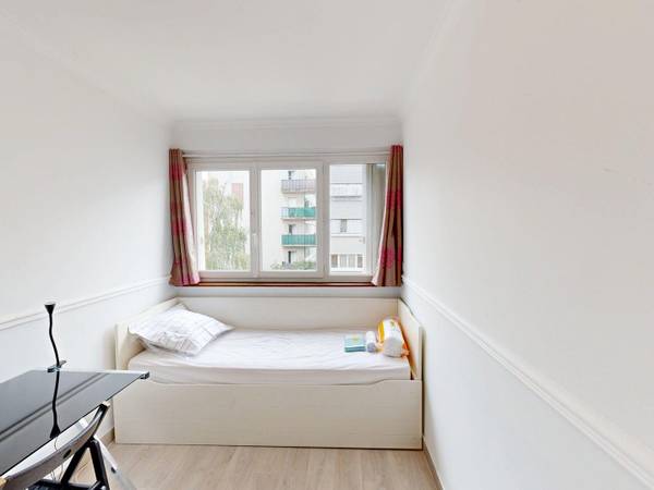 Colocation / Appartement 4 pièces de 51 m², Massy, Rue du Périgord / Photo 2