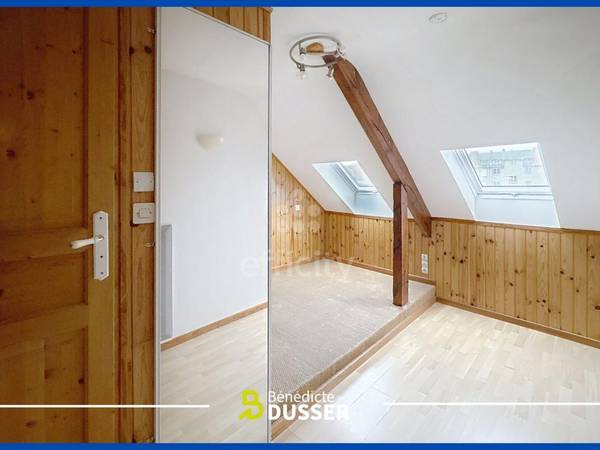 Location / Appartement 1 pièce de 11 m², Rennes, Quai Lamennais / Photo 2