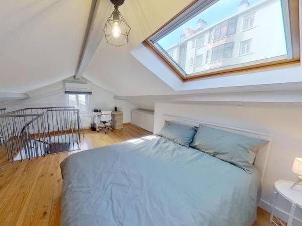 Colocation / Maison 5 pièces de 138 m², Lyon, Rue Wakatsuki / Photo 2