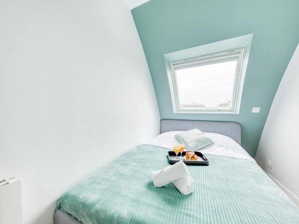 Colocation / Appartement 4 pièces de 71 m², Cergy, Place des 3 Gares / Photo 2