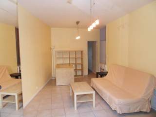 Alquiler / 2 rooms apartment · 32 m², Nîmes
