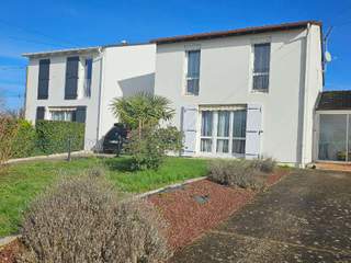 Flatsharing / 6-bedroom house · 112 m², Poitiers, Rue de Saint Eloi