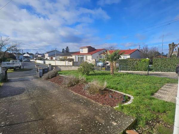 Colocation / Maison 6 pièces de 112 m², Poitiers, Rue de Saint Eloi / Photo 2