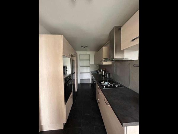 Colocation / Appartement 4 pièces de 80 m², Annecy, Rue Moussy / Photo 2