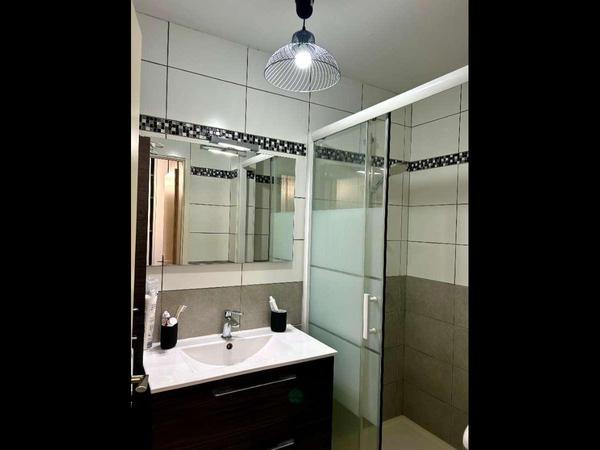 Colocation / Appartement 4 pièces de 80 m², Annecy, Rue Moussy / Photo 7