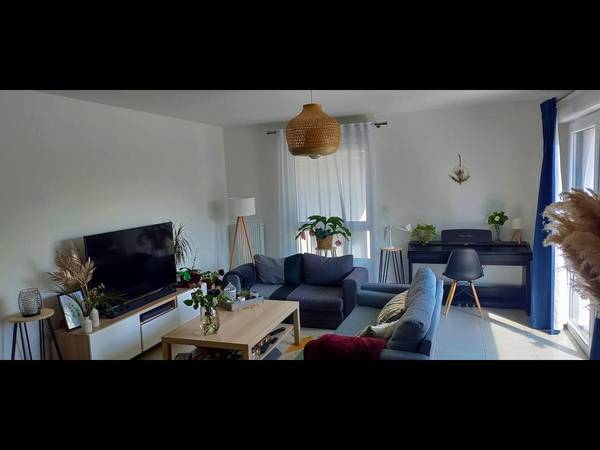 Colocation / Appartement 4 pièces de 92 m², Rouen, Rue Stendhal / Photo 2