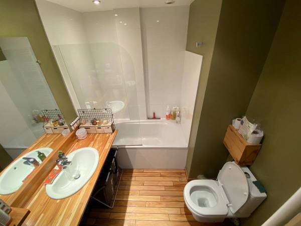 Colocation / Appartement 4 pièces de 77 m², Albertville, Rue Félix Chautemps / Photo 3
