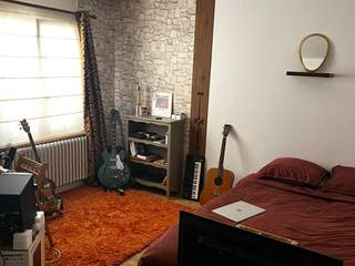 Sublet / Maison 10 pièces de 150 m², Saint-Denis, Rue de Mériel