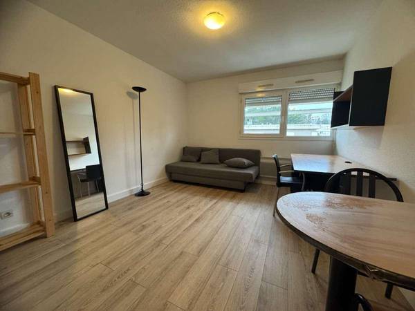 Location / Appartement 1 pièce de 19 m², Montpellier, Avenue du Professeur Emile Jeanbrau / Photo 2