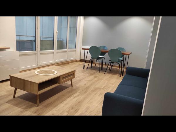 Colocation / Appartement 3 pièces de 48 m², Villejuif, Boulevard Maxime Gorki / Photo 2