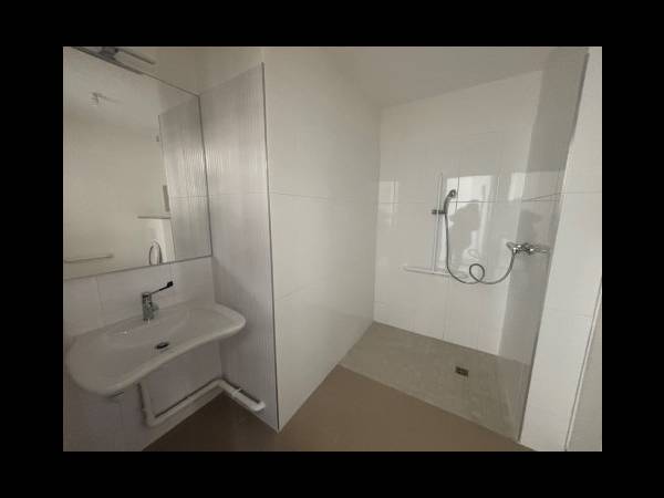 Location / Résidence 1 pièce de 18 m², Lyon, 81 Rue Jacques-Louis Hénon / Photo 14