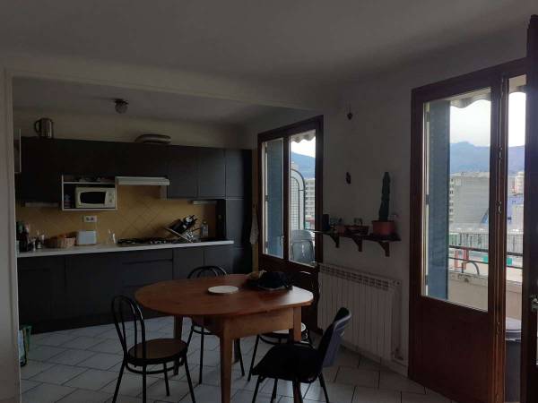 Colocation / Appartement 4 pièces de 90 m², Chambéry, Faubourg Reclus / Photo 3