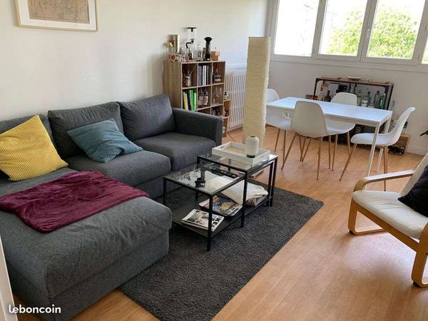 Colocation / Appartement 4 pièces de 75 m², Rennes, Square du Colombier / Photo 2