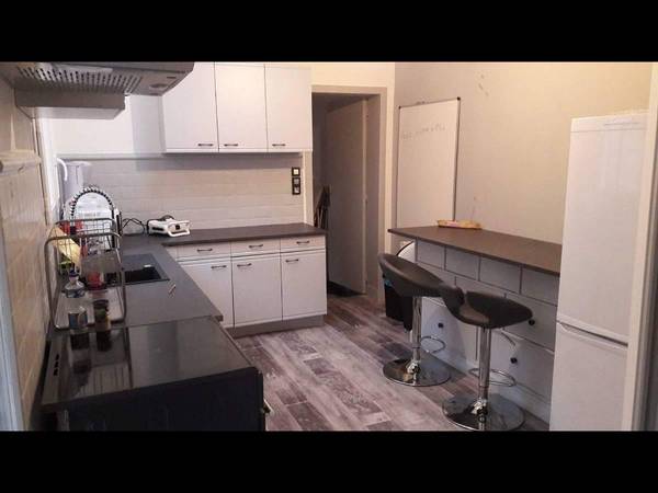 Colocation / Maison 6 pièces de 110 m², Nantes, Rue des Bruyères / Photo 3