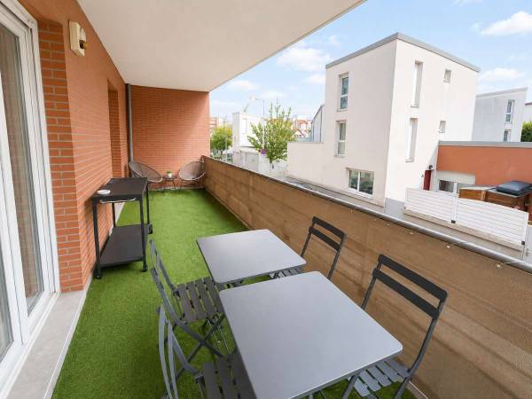 Colocation / Appartement 5 pièces de 110 m², Nanterre, Rue des Suisses / Photo 5