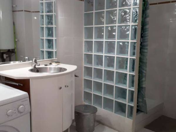 Colocation / Maison 3 pièces de 60 m², Avignon, Rue Saint-Guillaume / Photo 5