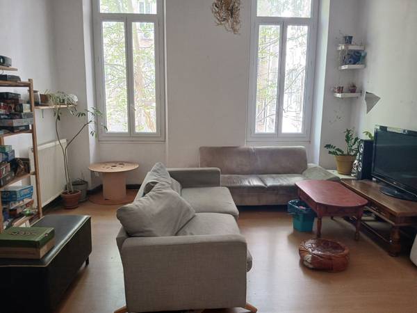 Sous-location / Appartement 8 pièces de 95 m², Marseille, Rue Lafayette / Photo 5