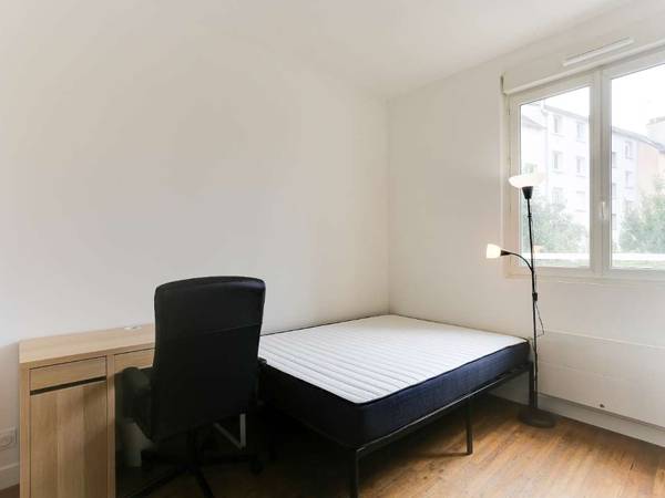 Coliving / Maison 9 pièces de 185 m², Rennes, Rue de Châtillon / Photo 2