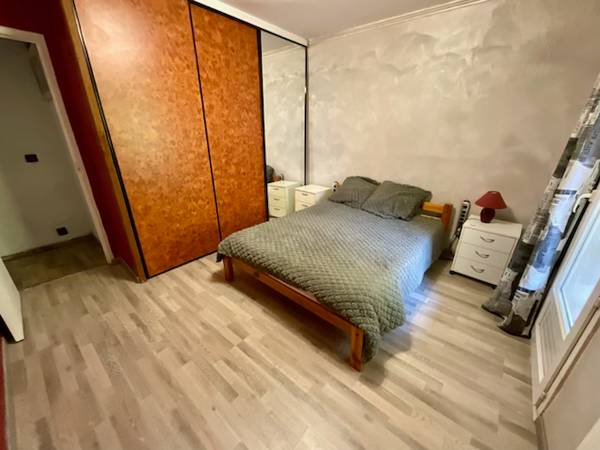 Chambre chez l'habitant / Maison 6 pièces de 90 m², Simiane-Collongue, Ancien Chemin de Marseille / Photo 2