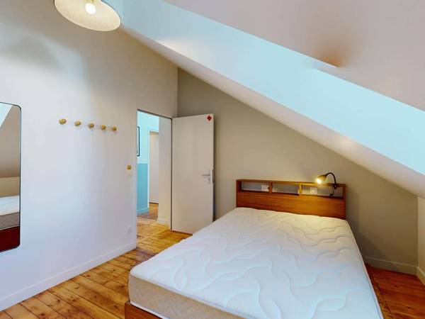 Colocation / Appartement 15 pièces de 350 m², Saint-Denis, 28 Boulevard Carnot, / Photo 9